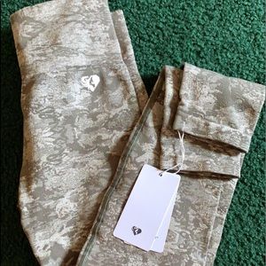 Women’s Best leggings